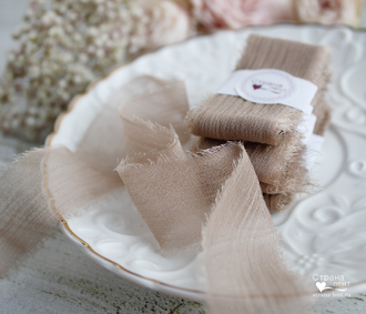 Шелковая лента Cappuccino chiffon 2,5 см * 1 метр