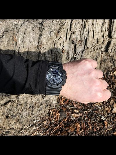 Часы Casio G-Shock GA-110-1B