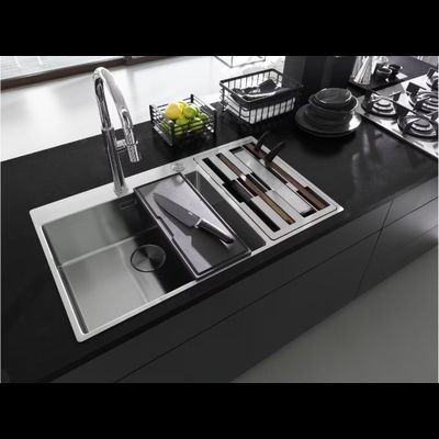 Мойка Franke Box Center BWX 220-54-27 TL, рабочий центр справа