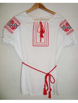 Женская вышиванка "Розы"