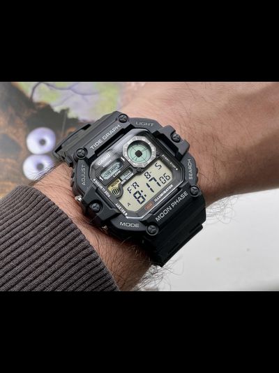 Часы Casio WS-1700H-1A