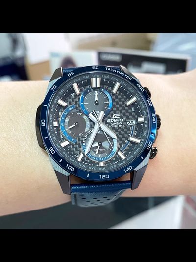 Часы Casio Edifice EQW-A2000CL-2A