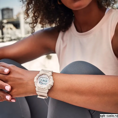 Часы Casio G-Shock GMD-B800-4ER