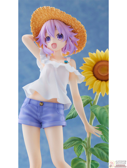 Фигурка 1/7 Нептун (Neptune Summer Vacation Ver.)