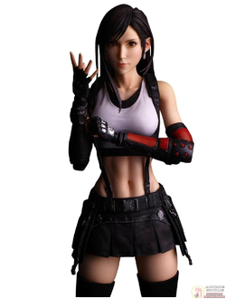Фигурка Тифа Локхарт (Tifa Lockhart Play Arts Shin)