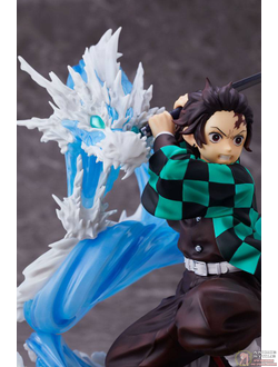 Фигурка 1/8 Тандзиро Камадо (Tanjirou Kamado Seiseiruten, Deluxe Edition)