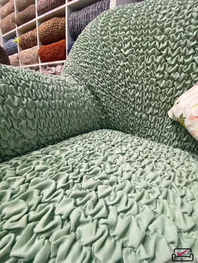 Чехол на классический угловой диван Микрофибра Мятный. Защита мягкой мебели от животных. РОССИЯ