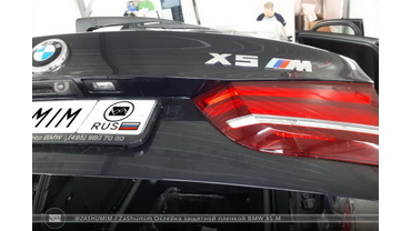Оклейка защитной пленкой BMW X5 M