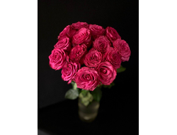 Роза  Россия 60 см. 15 шт
