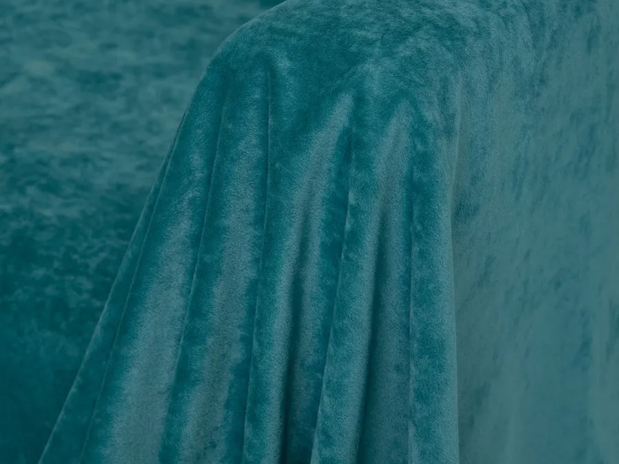 (АРБ) Велюр "Романс" (Romance)-ATLANTIC.

Состав: полиэстер (PES) 100%.
Плотность: 270 г/кв.м.
Устойчивость к истиранию >100 000 циклов.
Ширина: 140 см.
Производитель: Китай.

Внимание! Цвет материала может быть искажен настройками монитора.