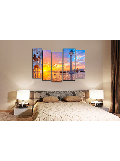 Модульная картина &quot;Рассвет на площади&quot;