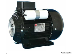 Двигатель однофазный 3 кВт 230- 50 Гц  IP 54 фланец 75 мм
