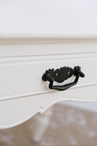 Туалетный столик