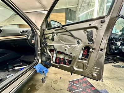 Шумоизоляция LADA Vesta Cross / Лада Веста Кросс