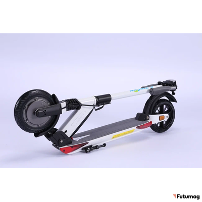 Электросамокат E-TWOW Booster SE белый