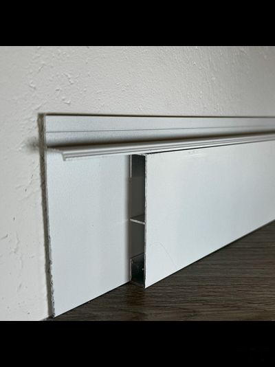 Плинтус скрытого монтажа Pro Design 323 Белый Муар