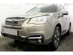 Защита радиатора Subaru Forester 2016- black верх PREMIUM