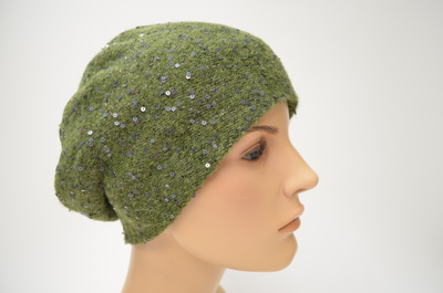 Зеленый берет Vizio