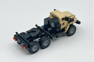 Lego truck 6x6 hotsell