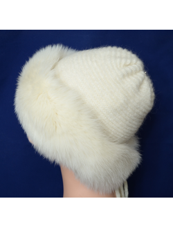 Шапка белая с мехом Vizio Италия 5580
