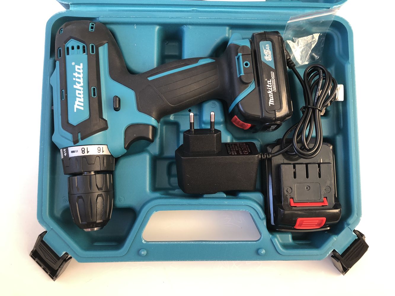 шуруповёрт макита 14. шуруповерт makita 14v. шуруповерт макита 14в. 4 шурпабийор. шуруповерт макита ddf343.