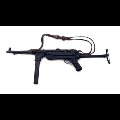 MP-40 "Шмайсер" - 1/6
