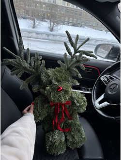 Новогодний олень из нобилиса