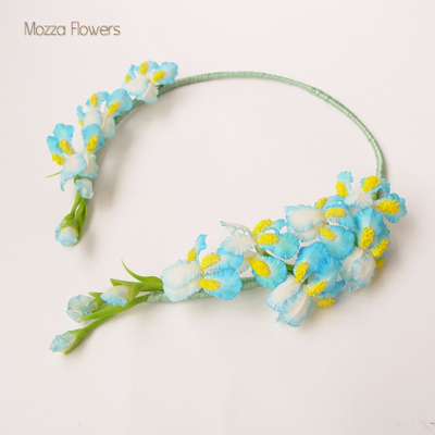 Колье с голубыми ирисами "Море грез".