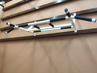 Турник с 4 хватами, усиленный, с перекладиной для пресса (TUR-005/5)