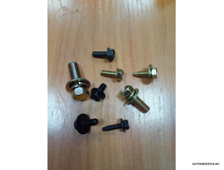 Болты для иномарок