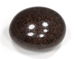 Гранат Альмандин, полировка крупная, Карелия, Шуерецкое м-ние (49*40*30 мм, 125 г) №27240