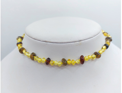 Детские  бусы из мелкого янтаря 39