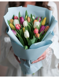 Букет из тюльпанов микс