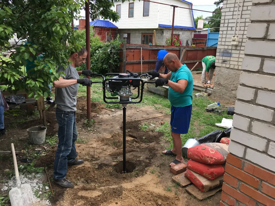 Бурение под сваи
