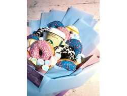 Букет из пончиков с латте