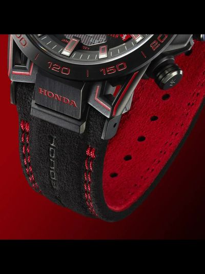 Часы Casio Edifice EQB-2000HR-1A