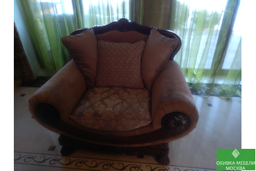 Перетяжка кресла шенилл пошив подушек
☎ 