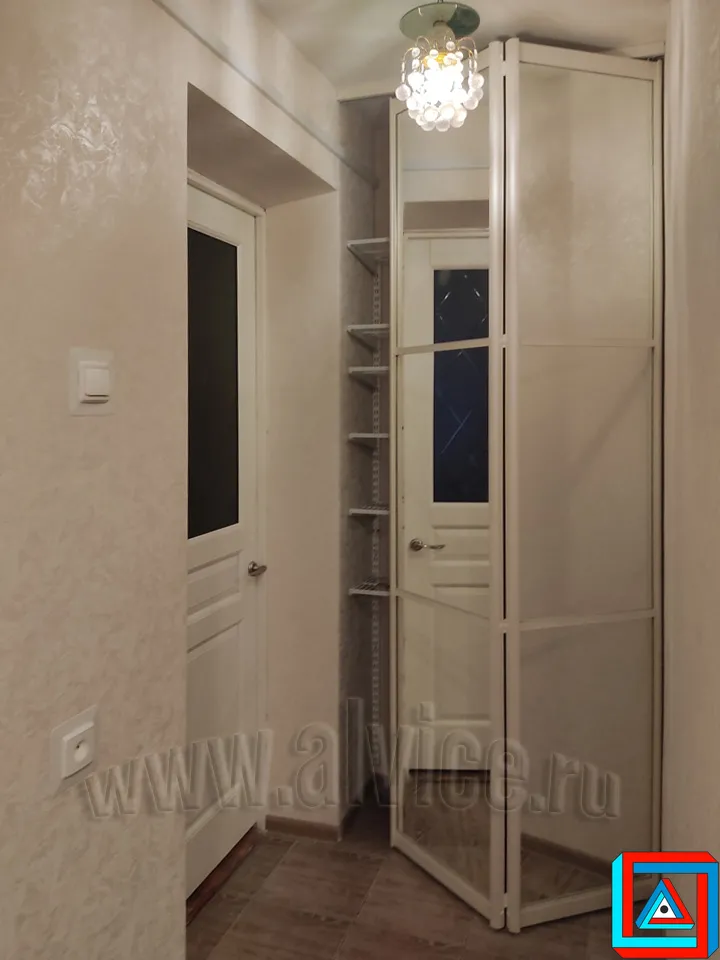 Фото 29 - Складная дверь-книжка для ниши - высота ниши 2760 мм