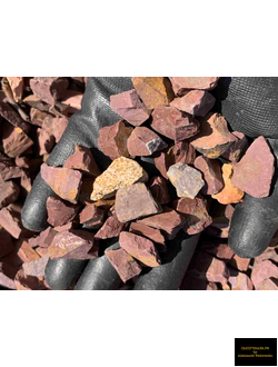 яшма сургучная бордовый щебень