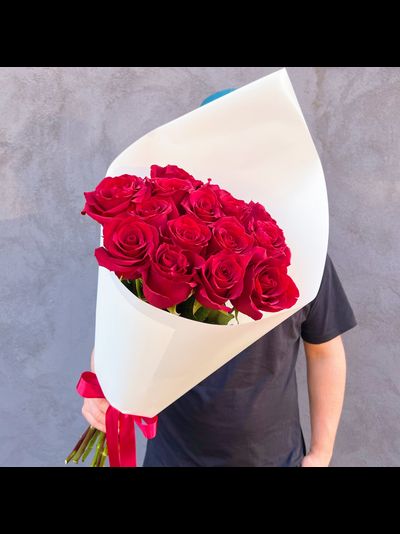Букет красных роз Эквадор премиум 15 шт