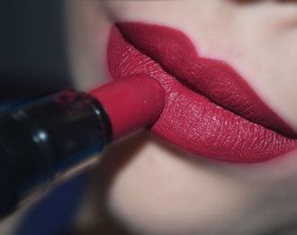 Матовая помада NYX Matte 16 Merlot (Мерло)