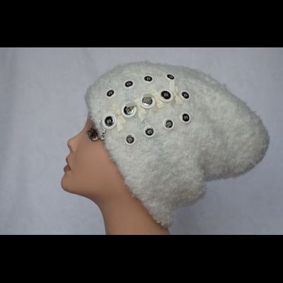 Пушистая лохматая шапка женская Италия Vizio 6193 белая