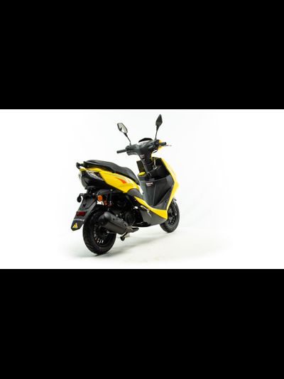 Скутер Motoland FS желтый