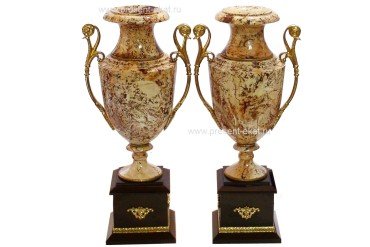 Комплект яшмовых ваз КЛАССИКА , декор уральская бронза с позолотой