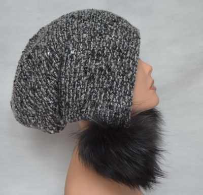 Белая с черным шапка ушанка с помпонами Vizio Италия 6147