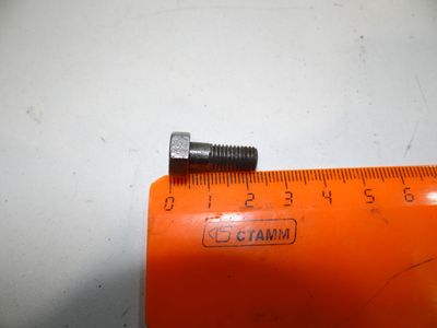Болт М 7 Иж