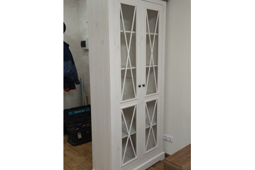 Сборка шкафа из массива дерева