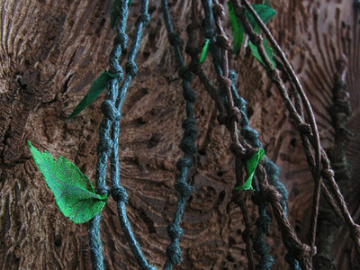 Колье "Аслан. Хроники Нарнии" (пышное колье с подвеской ручной работы)