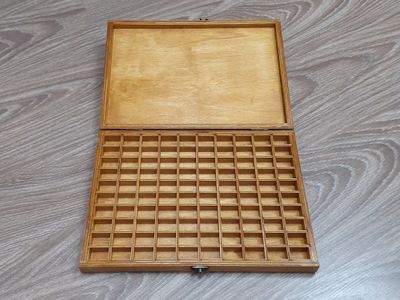 Коробка 70 ячеек, для коллекции камней и минералов, цвет натуральный