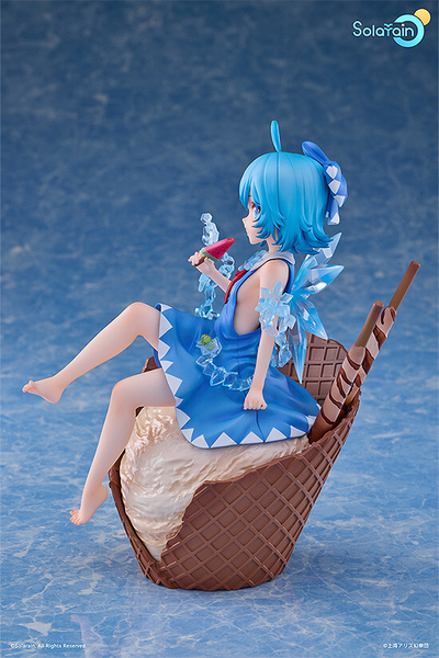 Фигурка 1/7 Чирно (Cirno Summer Frost ver.)